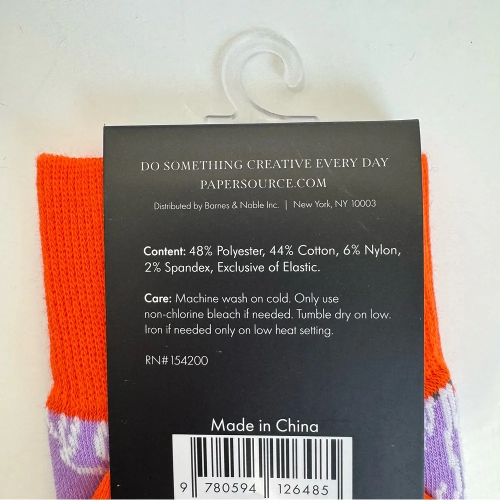 Paper Source Ghost Crew Socks Halloween Colorful Spooky Unisex 9-11 NWT Novelty